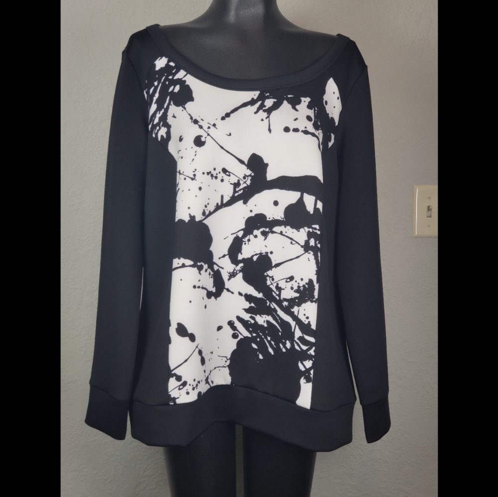 Torrid K Fash Blk LS Scuba Sweatshirt